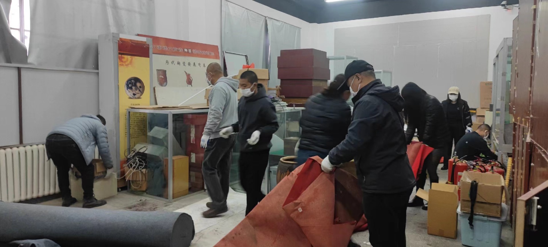 整理仓库、开展橱清理卫生 (1).jpg